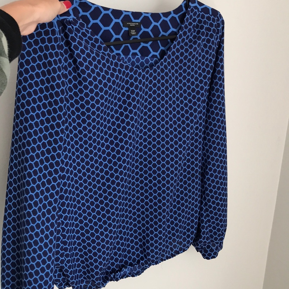 Ann Taylor long sleeve top
